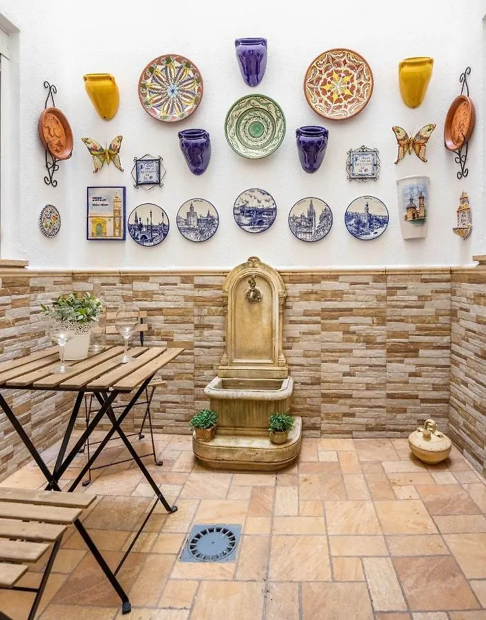 Luxe Town Hall Seville Apartment
