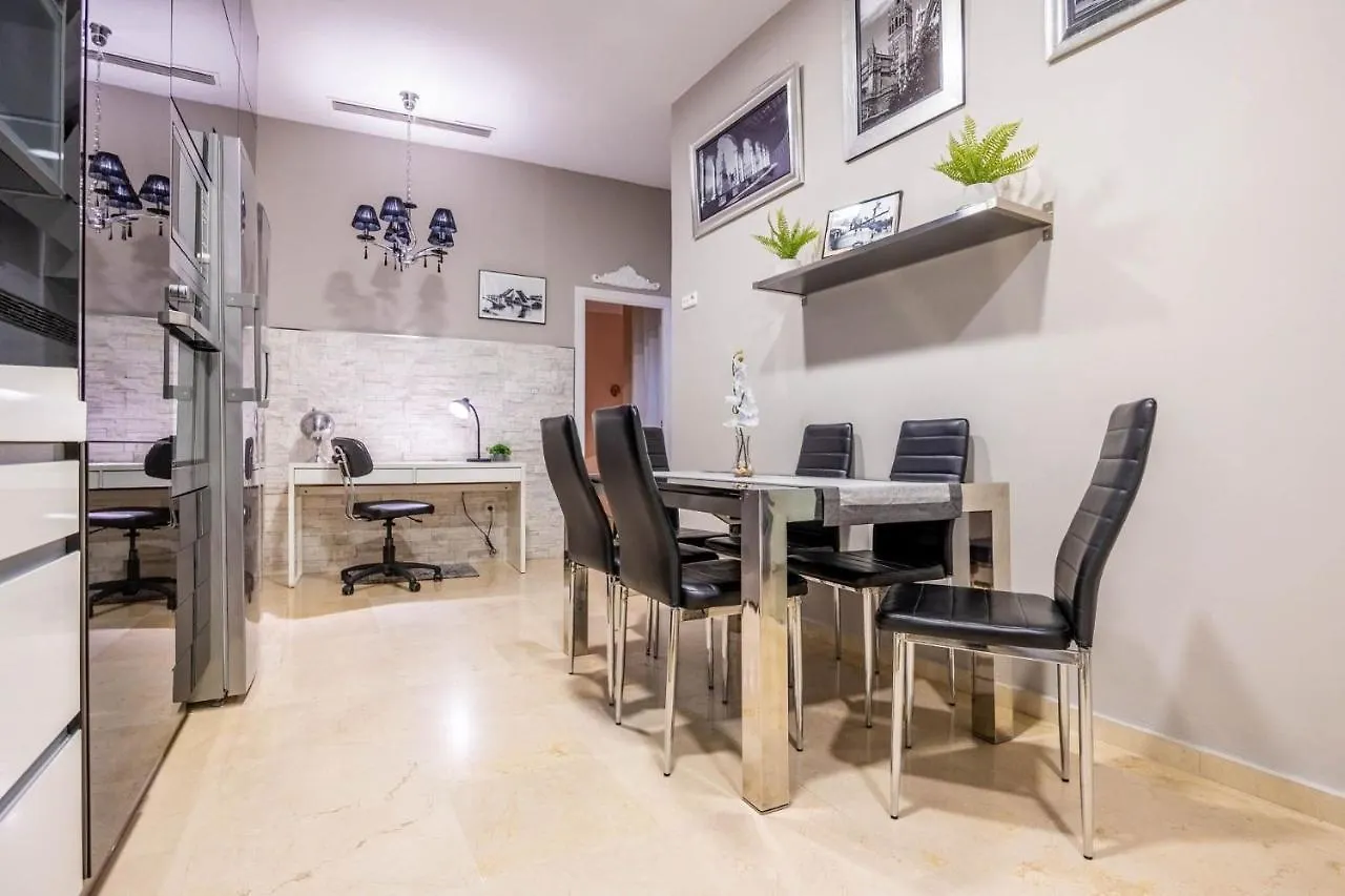 Luxe Town Hall Seville